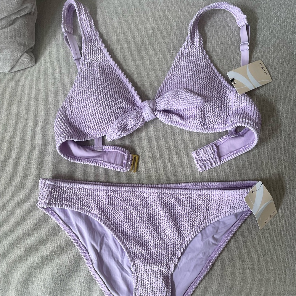 NWT lilac bathing suit set